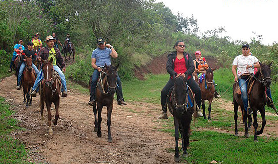 Imagen Cabalgata en San Agustin